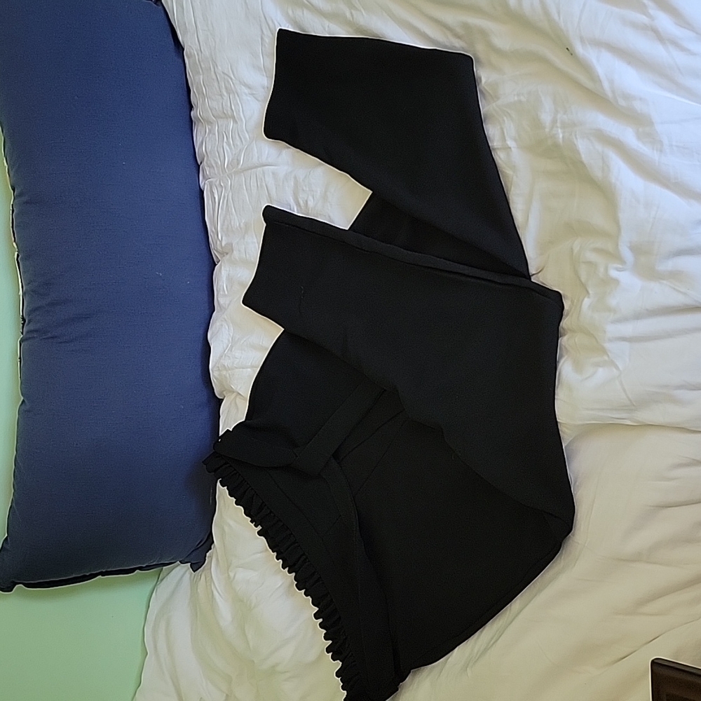 Cigarette pants with paperbag waist - Picture 2 of 4
